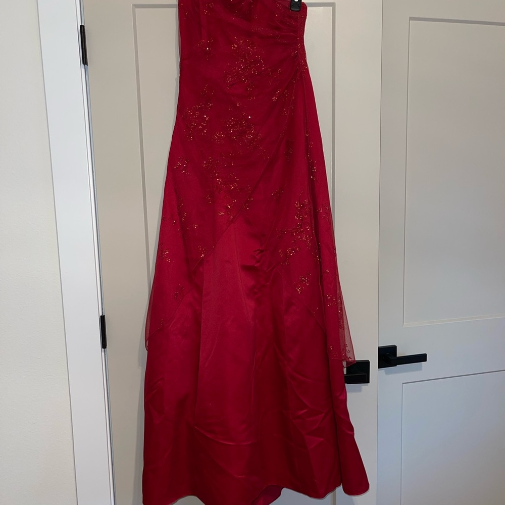 Wendye Chaitin Red Strapless Gown for Prom